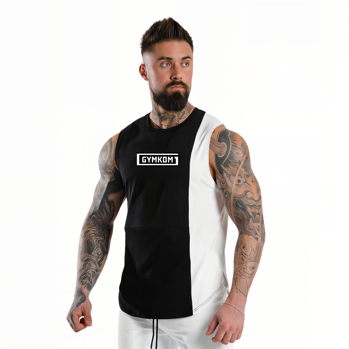 قميص داخلي أسود وأبيض من GYMKOM